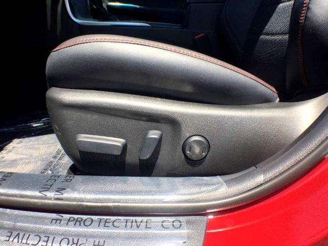 2017 Toyota Camry SE 4dr Sedan